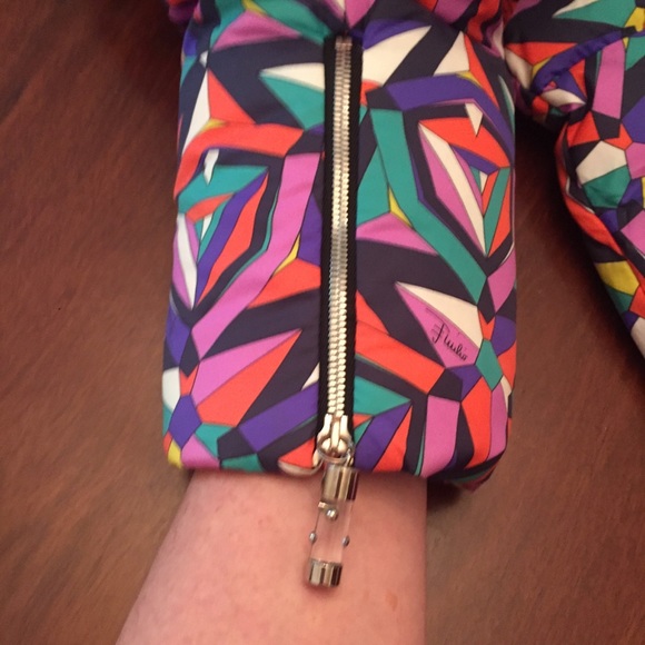 Emilio Pucci Puffer Coat - Picture 5 of 8